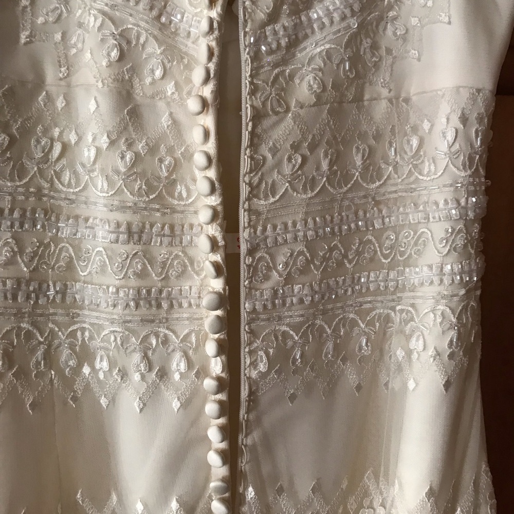 Maggie Sottero spaghetti strap wedding dress - Picture 6 of 7